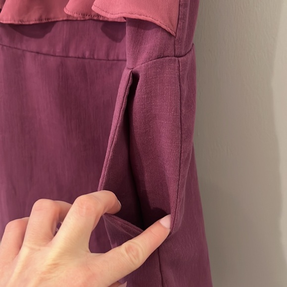 Linen Dress with Pockets - Picture 2 of 7